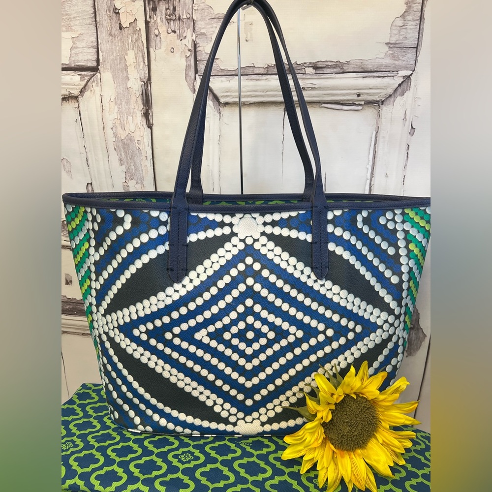 OrYANY Blue/White/Green Lombok Circle Tote Bag